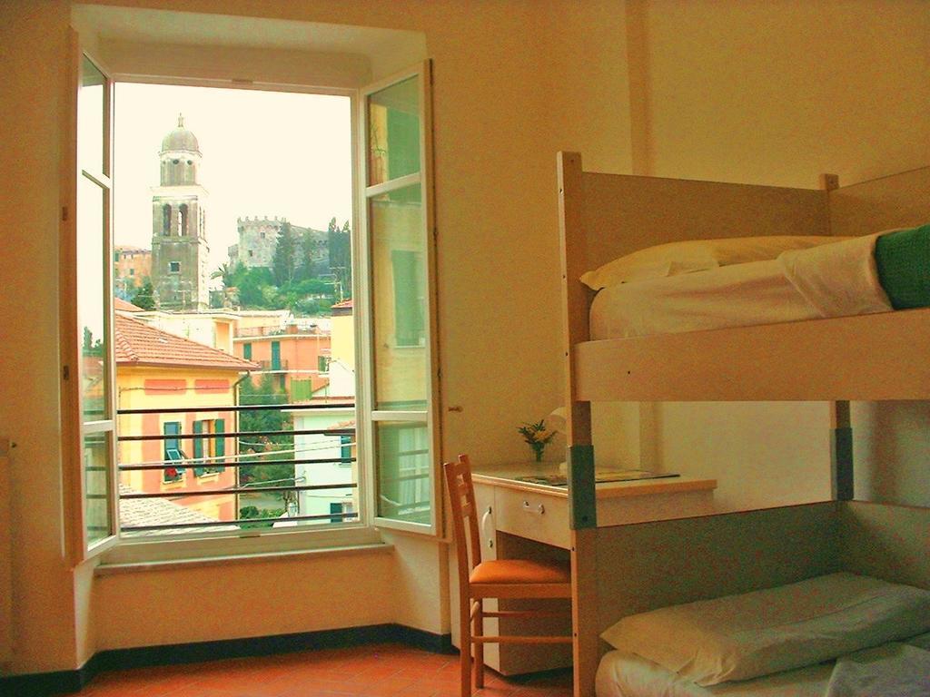 Ospitalia Del Mare Hostel Levanto Ngoại thất bức ảnh